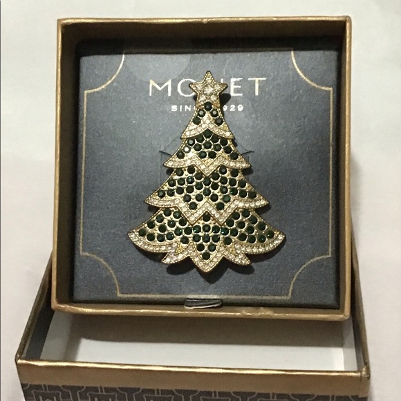 Monet Gold Tone Christmas Tree Pin - Picture 2 of 5